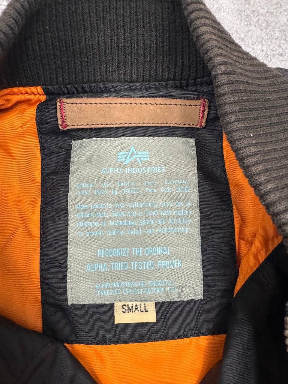 Alpha Industries Alpha Industries Men Bomber Jacket Black Size S Size US S / EU 44-46 / 1 - 6 Thumbnail