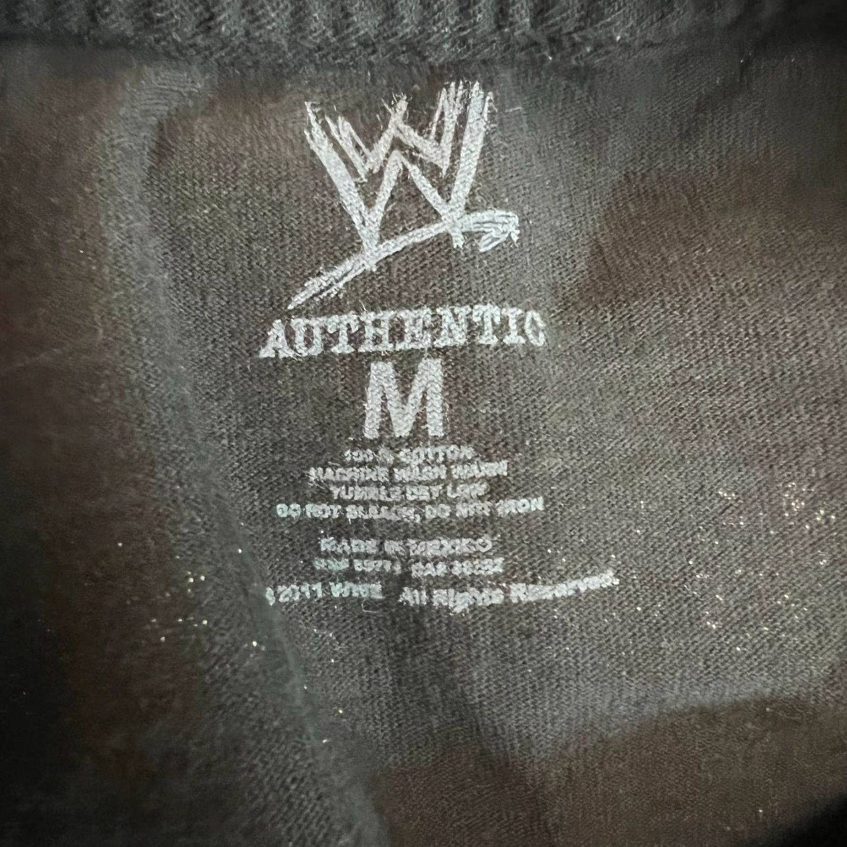 Vintage WWE Authentic T-Shirt Wrestling Ryback Feed Me More Black Shirt M Mens Short Sleeve Crew Neck 100% Cotton Graphic Tee 90s Sports Vintage No Size US M / EU 48-50 / 2 - 5 Thumbnail