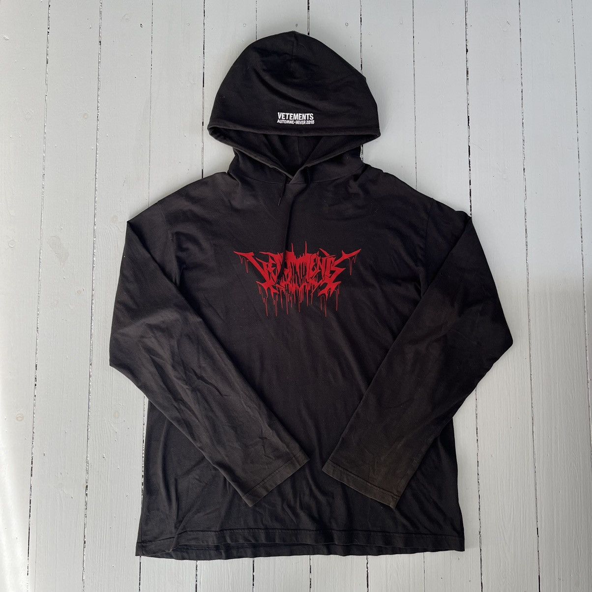 Vetements [FINAL PRICE] (xs) Vetements metal logo OG hoodie | Grailed