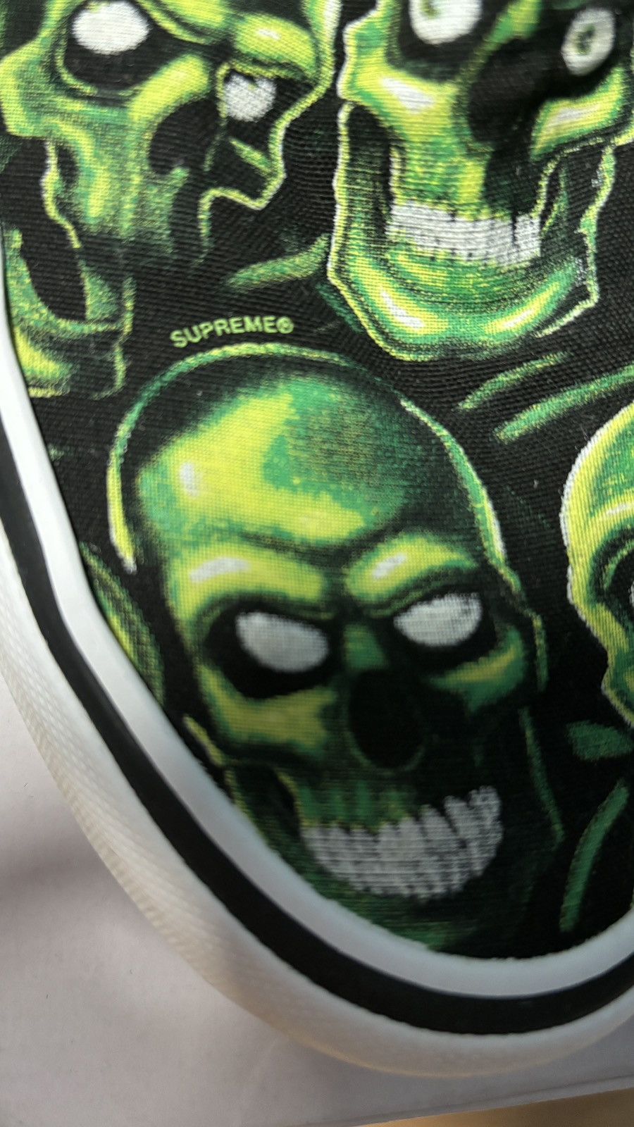 Supreme × Vans Supreme x Vans Skull Slip-On Size US 9 / EU 42 - 5 Thumbnail