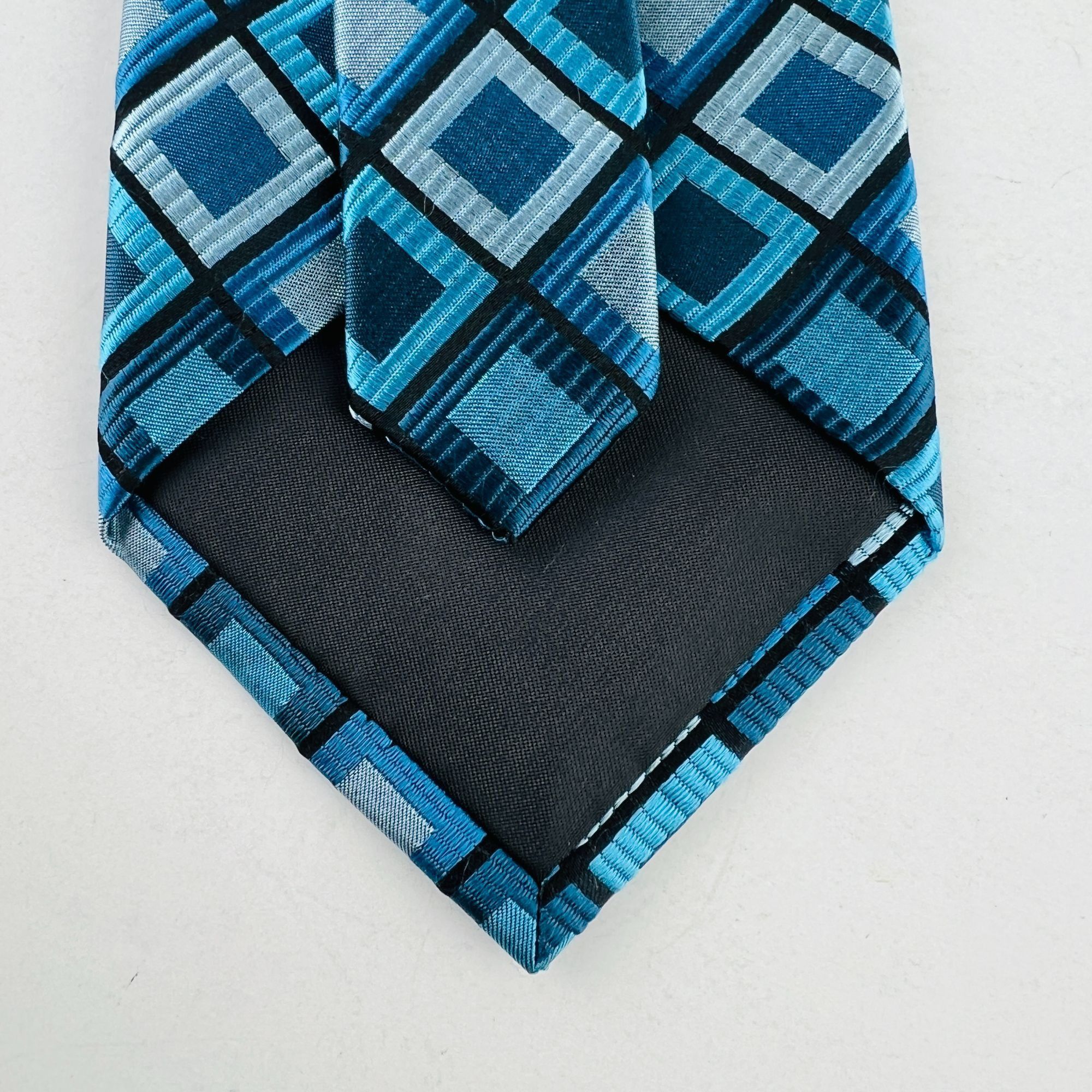 Croft & Barrow Croft & Barrow Geometric Blue Boxes 100% Silk Necktie Tie Size ONE SIZE - 5 Thumbnail