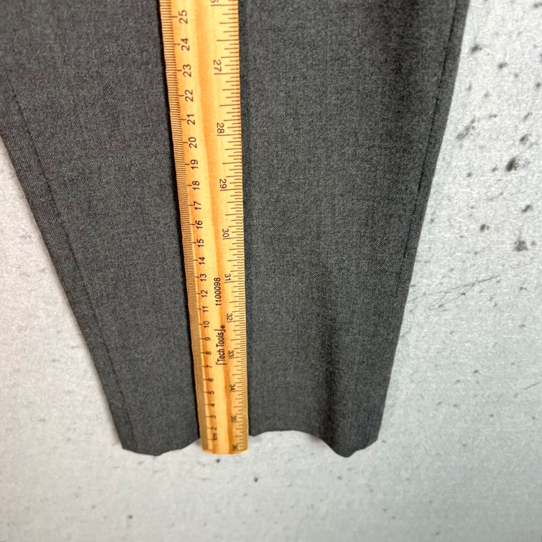 Uniqlo Uniqlo Slim Dress Pants Men's 27-30 29 In Gray Polyester Blend Flat Front Tapered Size US 29 - 5 Thumbnail