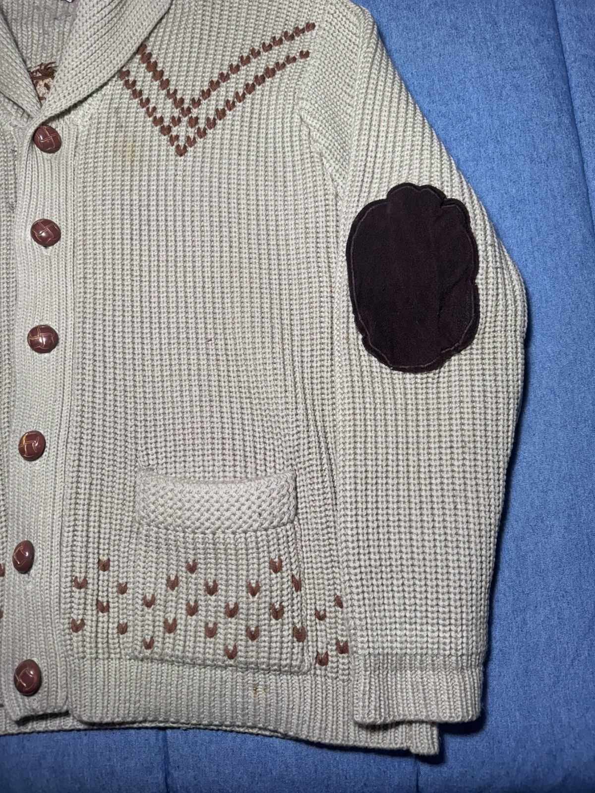 Vintage Miller co Beige long sleeve Cowichan cow print sweater Size US XL / EU 56 / 4 - 3 Thumbnail
