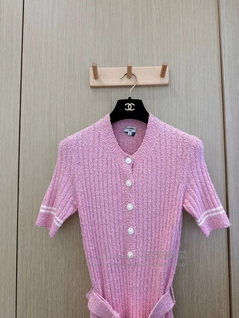 Chanel Chanel Xiaoxiangfeng pink slim knitted sexy dress Size XXS / US 00 / IT 34 - 2 Thumbnail