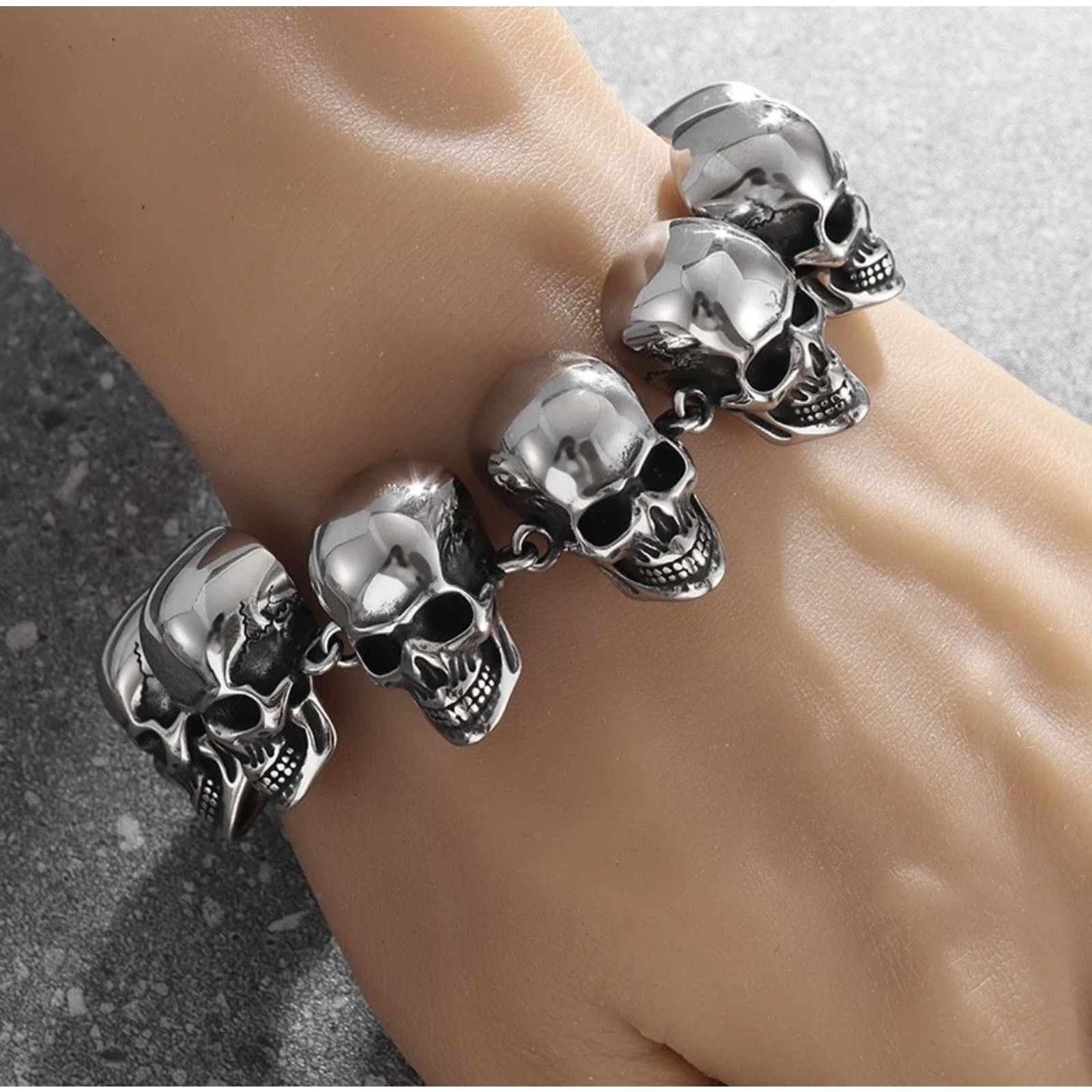 Chain x Jewelry Skull Bracelet Punk Rock Y2K in Silver, Men's