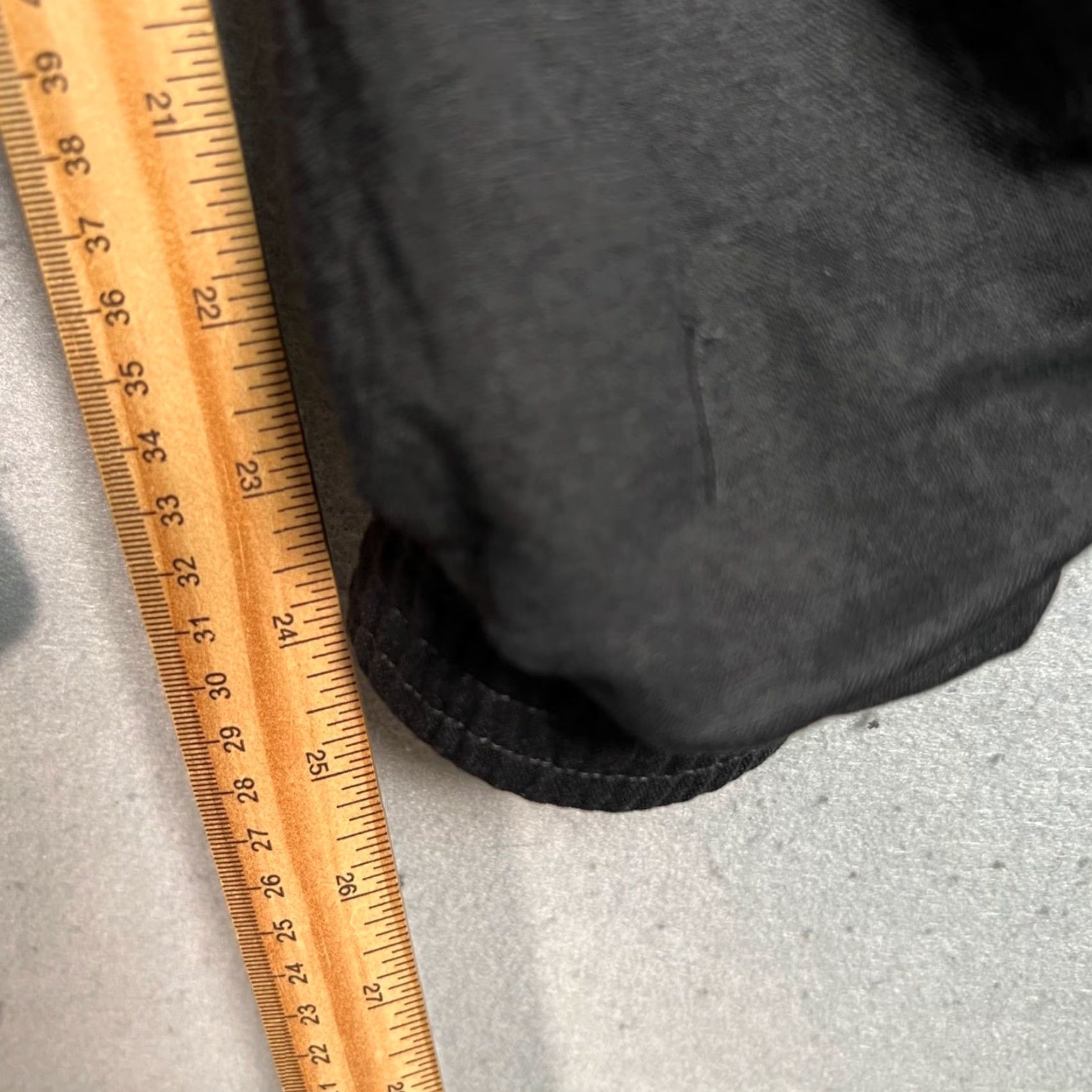 Zara Zara Black Relaxed Fit Jogger Pants Womens M Inseam 26 in Elastic Cuffs Tapered Front Flat Front Polyamide Viscose Polyester Size 32" / US 10 / IT 46 - 7 Thumbnail
