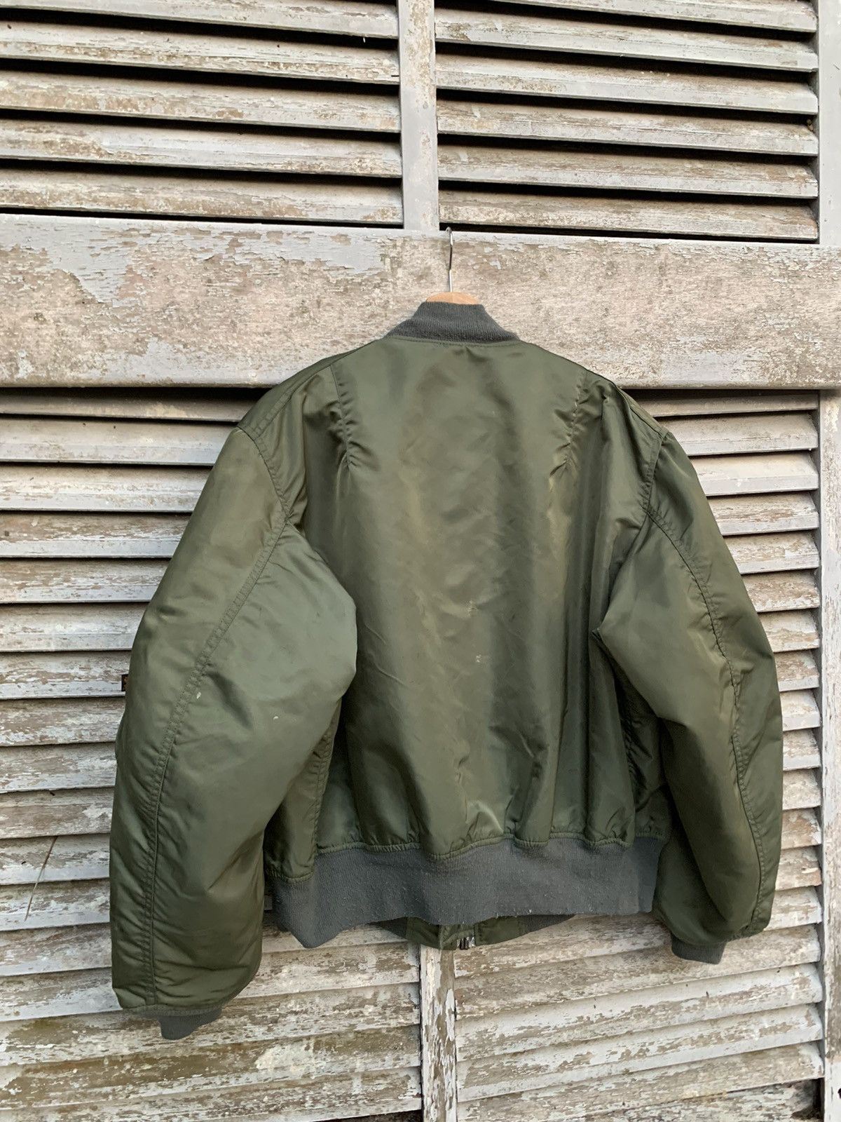 Alpha Industries VINTAGE ALPHA INDUSTRIES MA1 MAN INTERMEDIATE BOMBER JACKET Size US L / EU 52-54 / 3 - 9 Thumbnail
