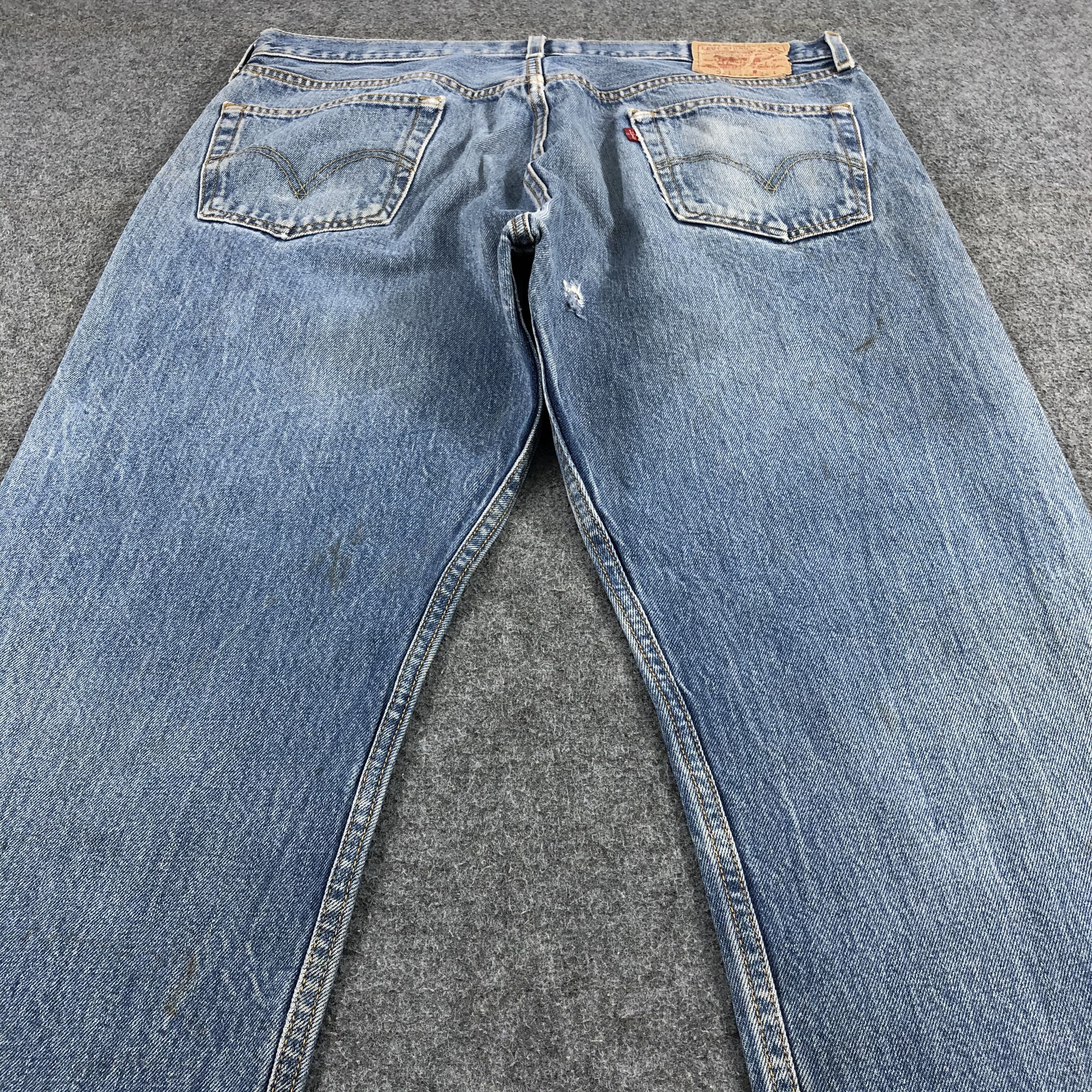 Levi's × Vintage Vintage Blue Wash Levis 501 Jeans-JM1652 Size US 37 - 4 Thumbnail