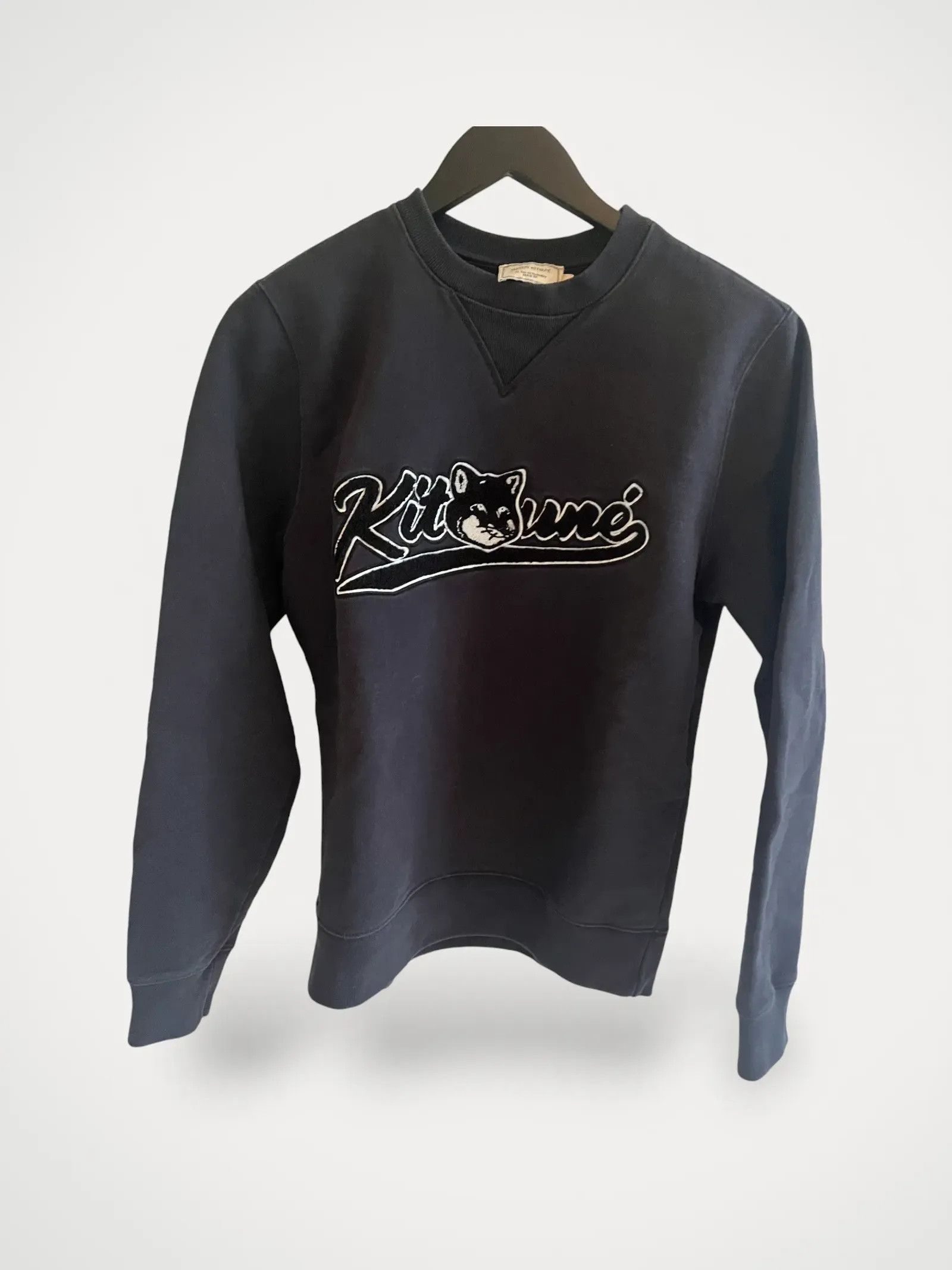 Maison Kitsune Maison Kitsuné Sweatshirt Size S / US 4 / IT 40 - 1 Thumbnail