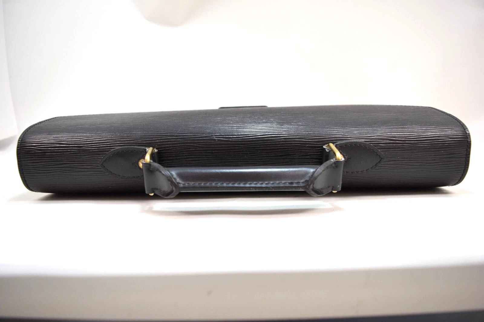 Louis Vuitton Louis Vuitton Serviette Conseiller Hand Bag Epi M54422 Size ONE SIZE - 3 Thumbnail