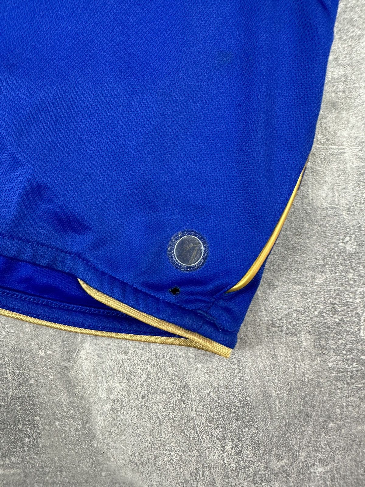 Umbro Umbro Chelsea 2005/06 Home Soccer Football Jersey Size US S / EU 44-46 / 1 - 7 Thumbnail
