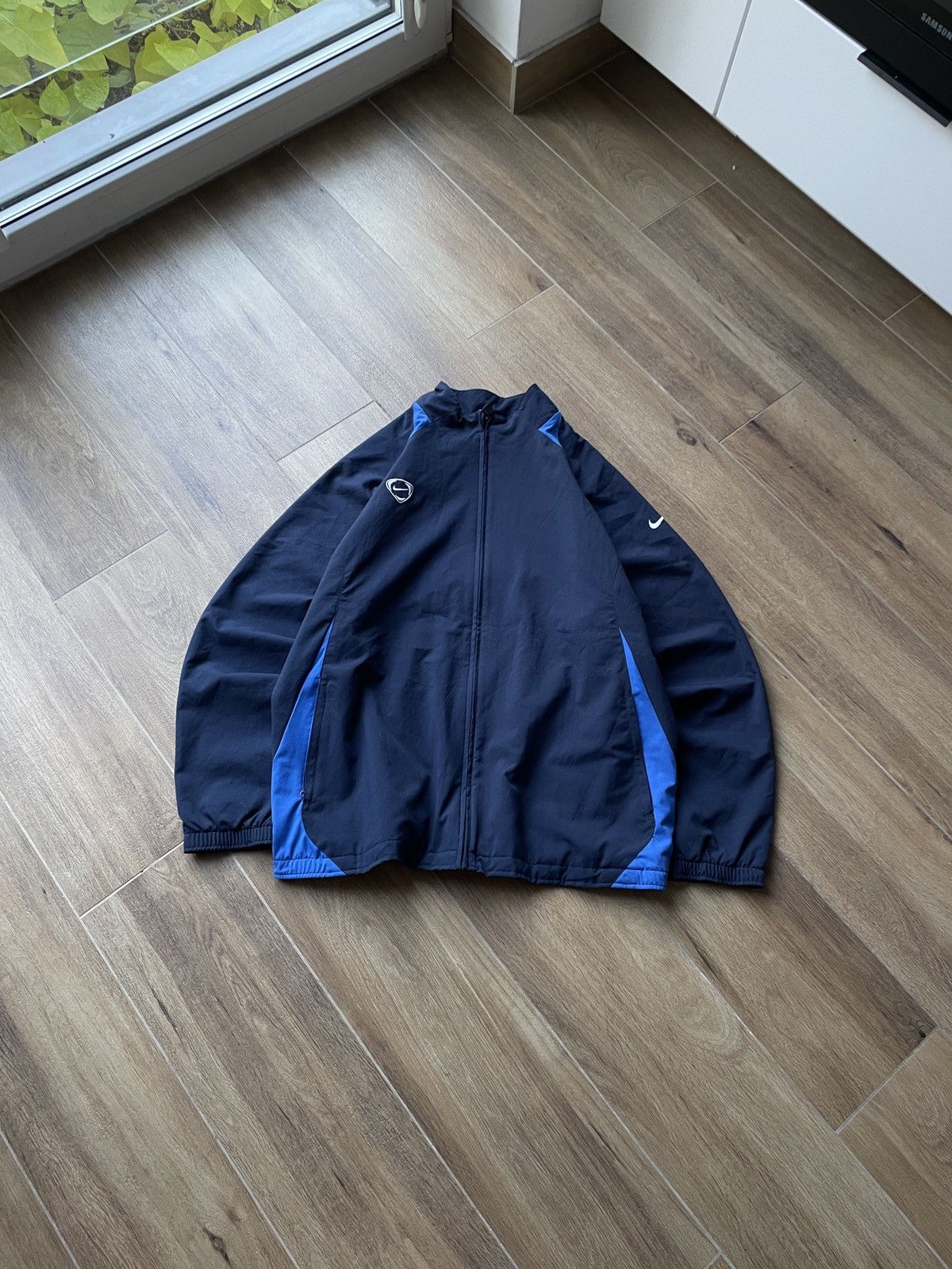 Nike Nike Vintage Nylon Track Jacket Drill Japanese Avant Garde Size US XL / EU 56 / 4 - 1 Thumbnail