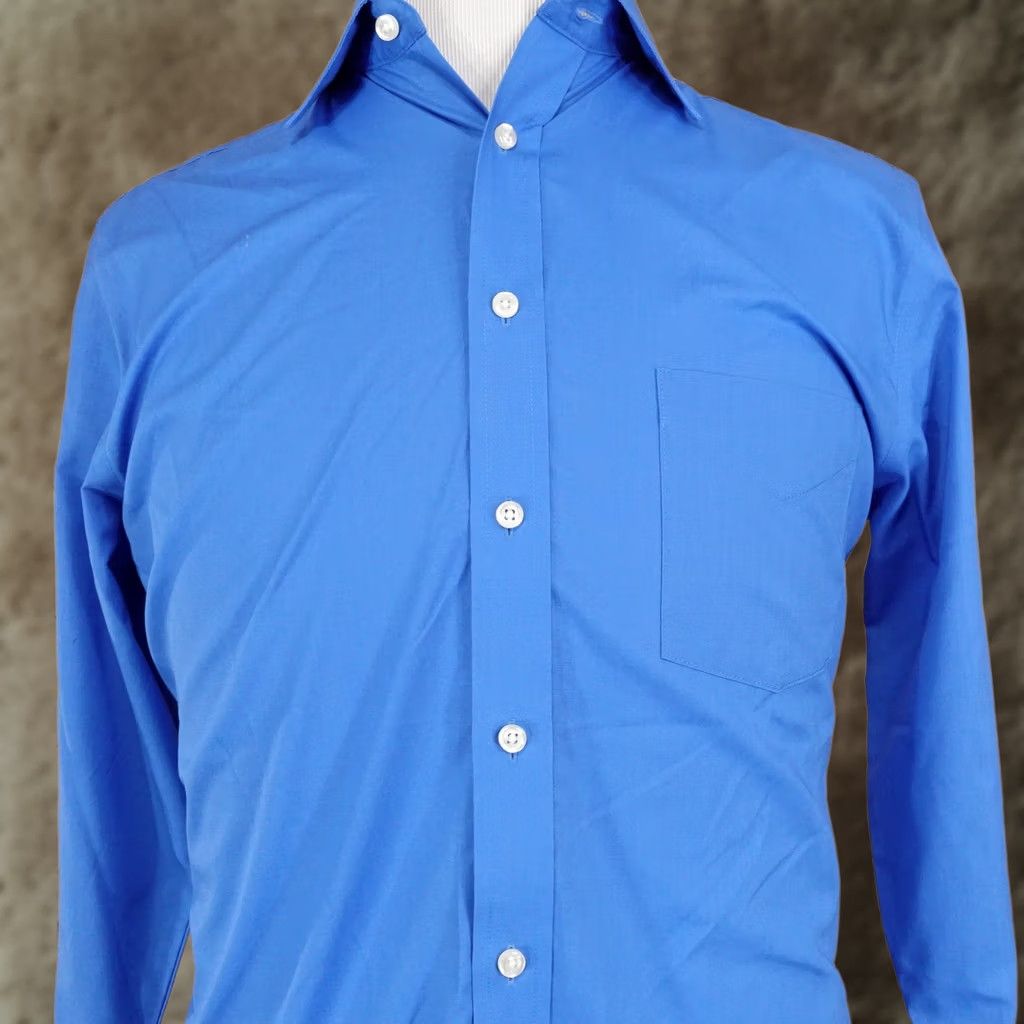 Stafford Stafford Dress Shirt Mens 17 36-37 Blue Check Travel Easy Care  Broadcloth Shirt Mens Long Sleeve Color Blue Check 17 Neck 36-37 | Grailed