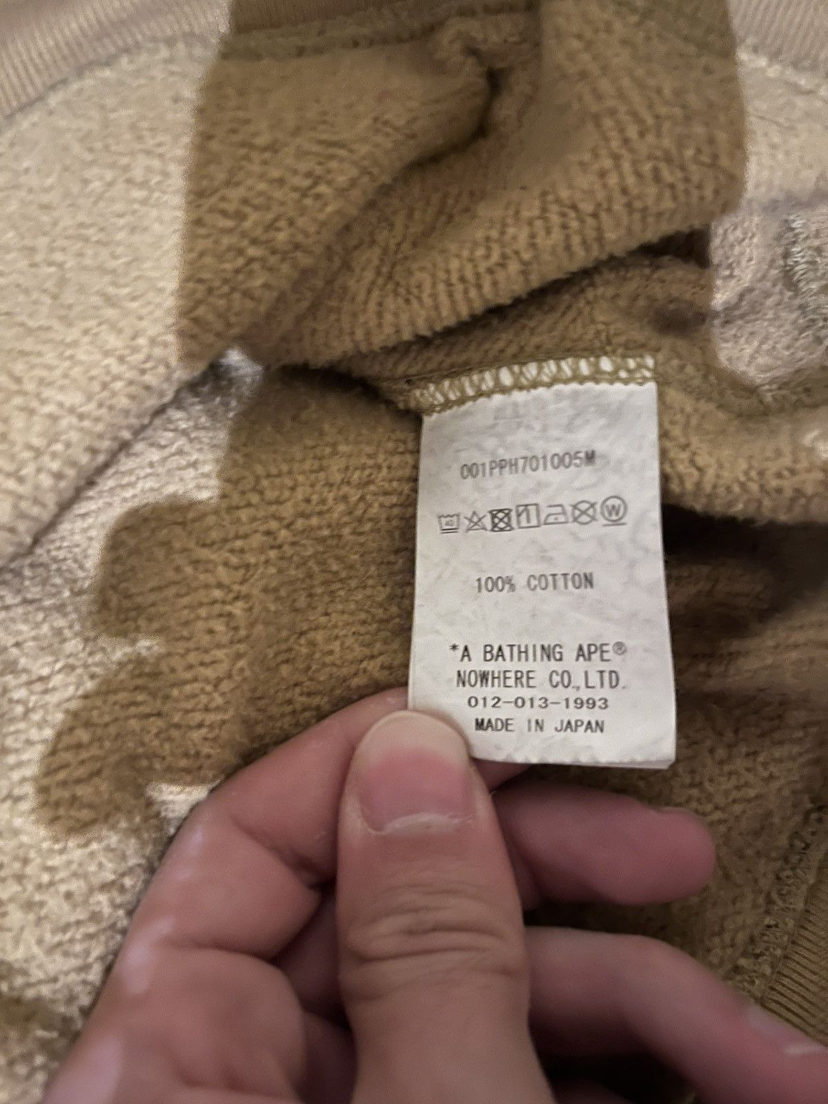 Bape Bape camo hoodie size L Size US L / EU 52-54 / 3 - 6 Thumbnail