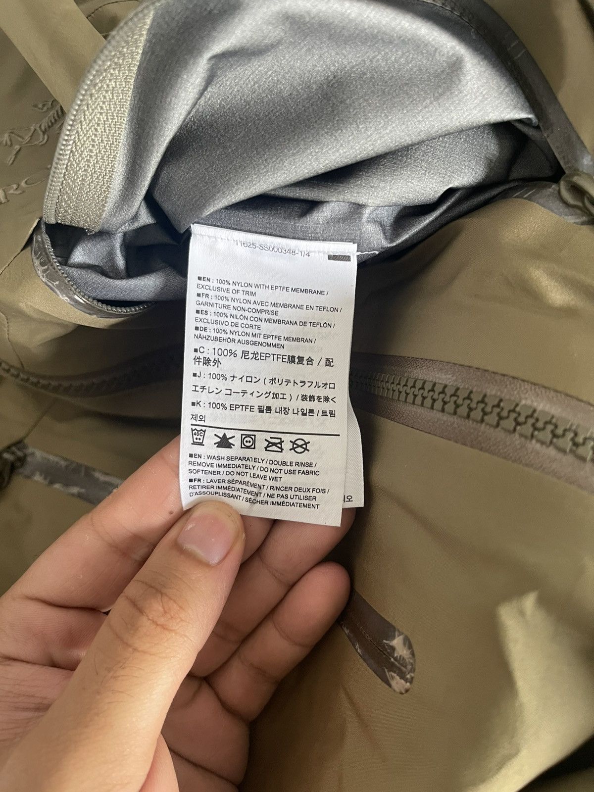 Arc'teryx Arcteryx LEAF Alpha LT Jacket Gen 1 Crocodile Medium Size US M / EU 48-50 / 2 - 5 Thumbnail