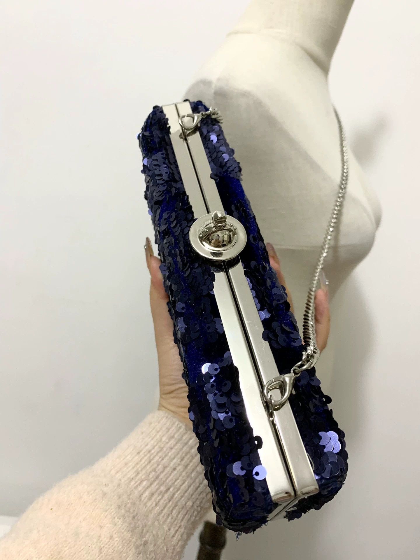 Vivienne Westwood VW Vintage Punk 3D Saturn Sequin Cobalt Blue Evening Bag Size ONE SIZE - 6 Thumbnail