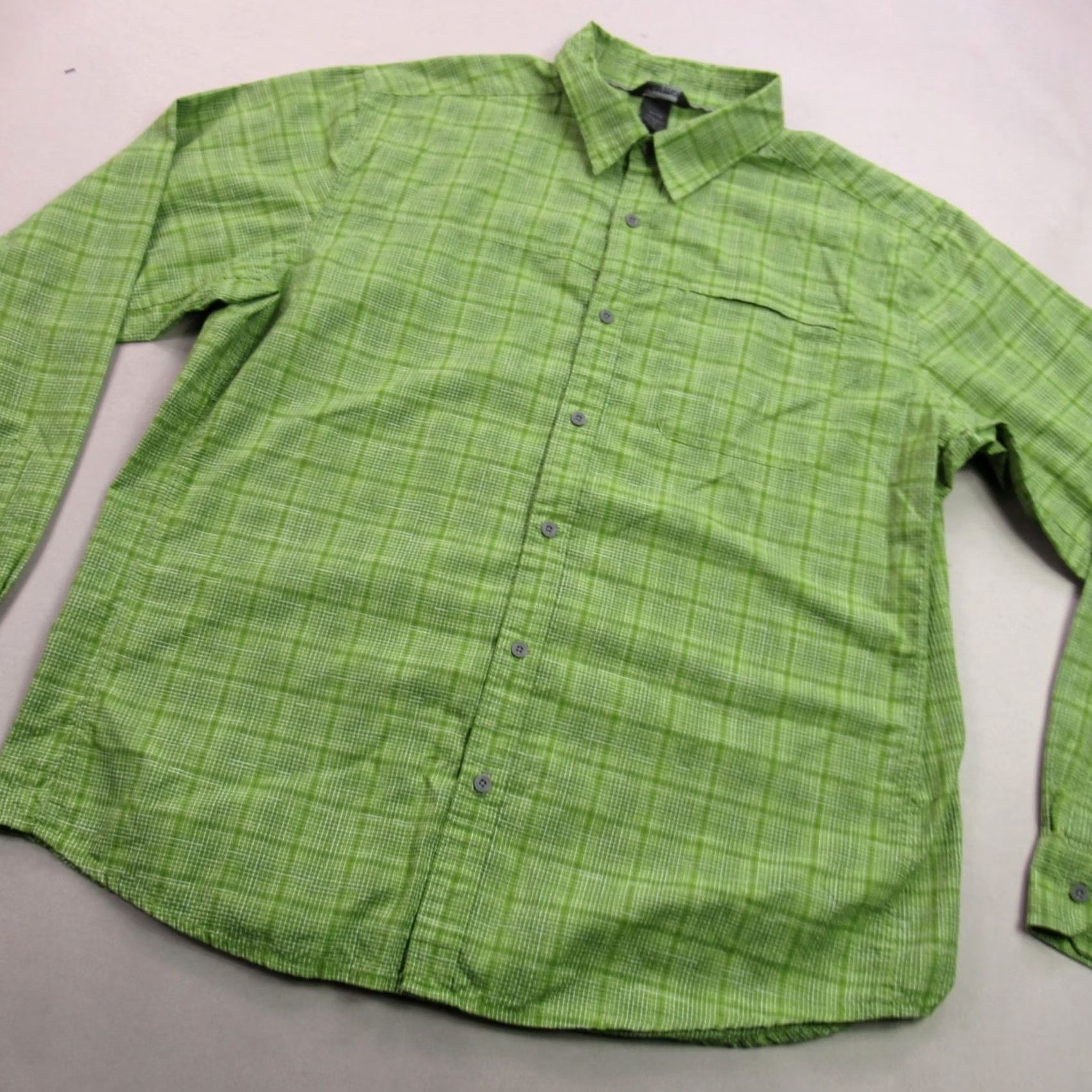 Marmot Marmot Shirt XL Green Plaid Long Sleeve Button Front Outdoors Casual Mens Size US XL / EU 56 / 4 - 2 Thumbnail