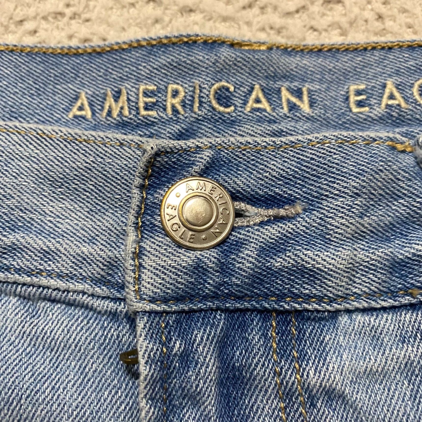 American Eagle Outfitters VINTAGE American Eagle Jeans Womens 6 Blue Denim Straight Distress High Rise Mom Size 28" / US 6 / IT 42 - 6 Thumbnail