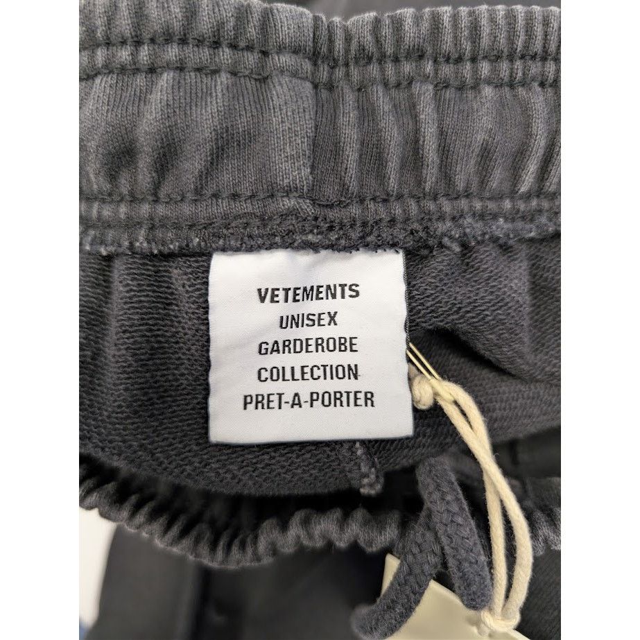 Vetements o1rshd1 Sweatpants & Joggers in Black Size US 30 / EU 46 - 17 Thumbnail