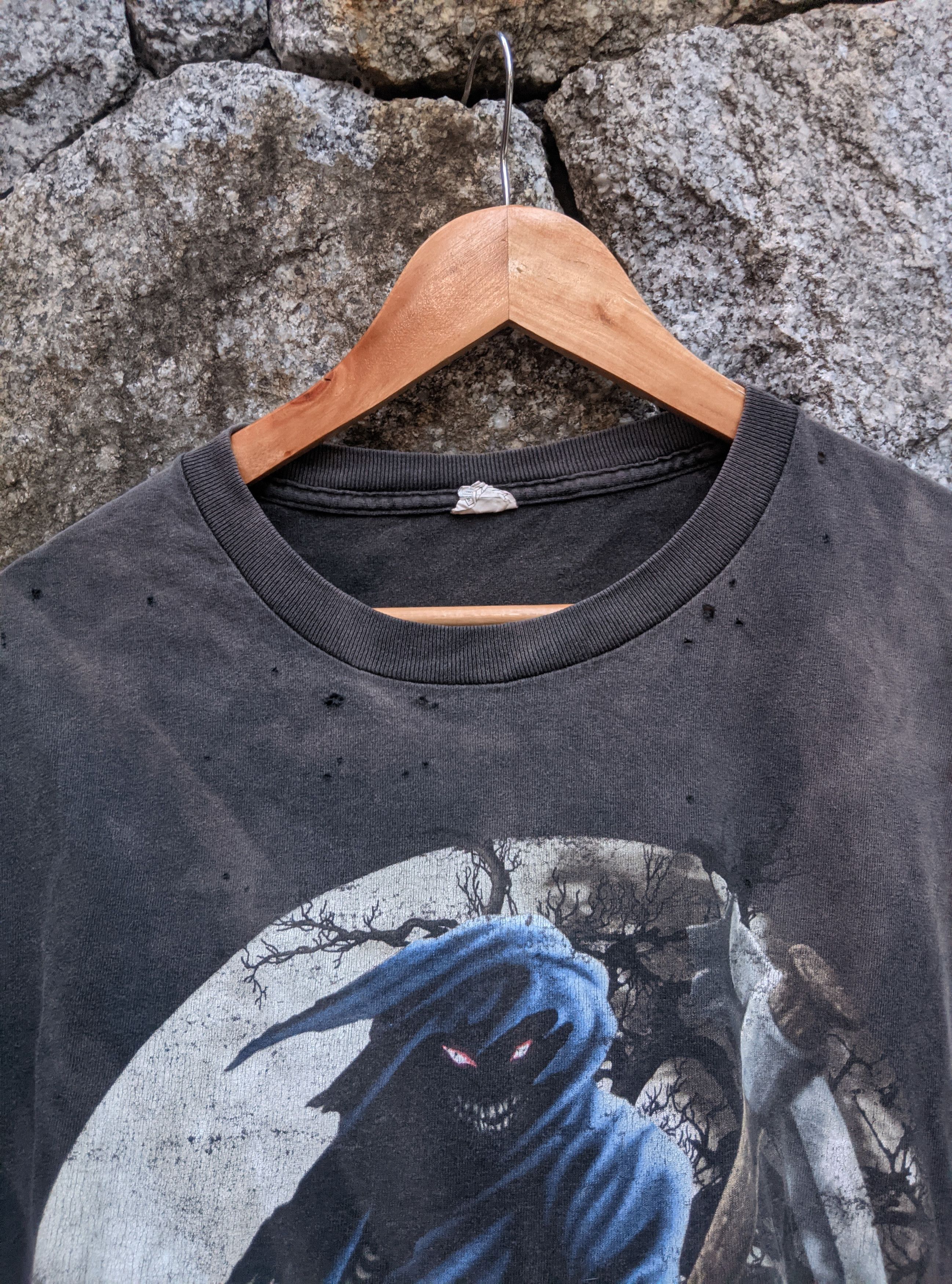 Band Tees Vintage thrashed disturbed metal distressed sun faded erd Size US XL / EU 56 / 4 - 3 Thumbnail