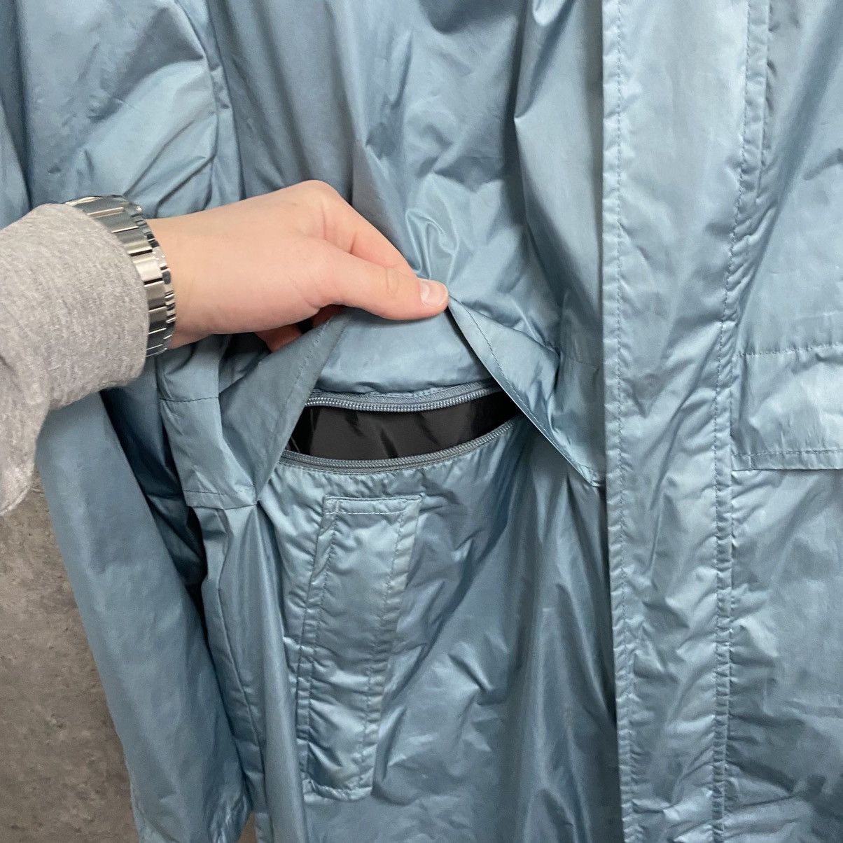 Prada Vintage Prada Nylon RainCoat Jacket Size US S / EU 44-46 / 1 - 9 Thumbnail