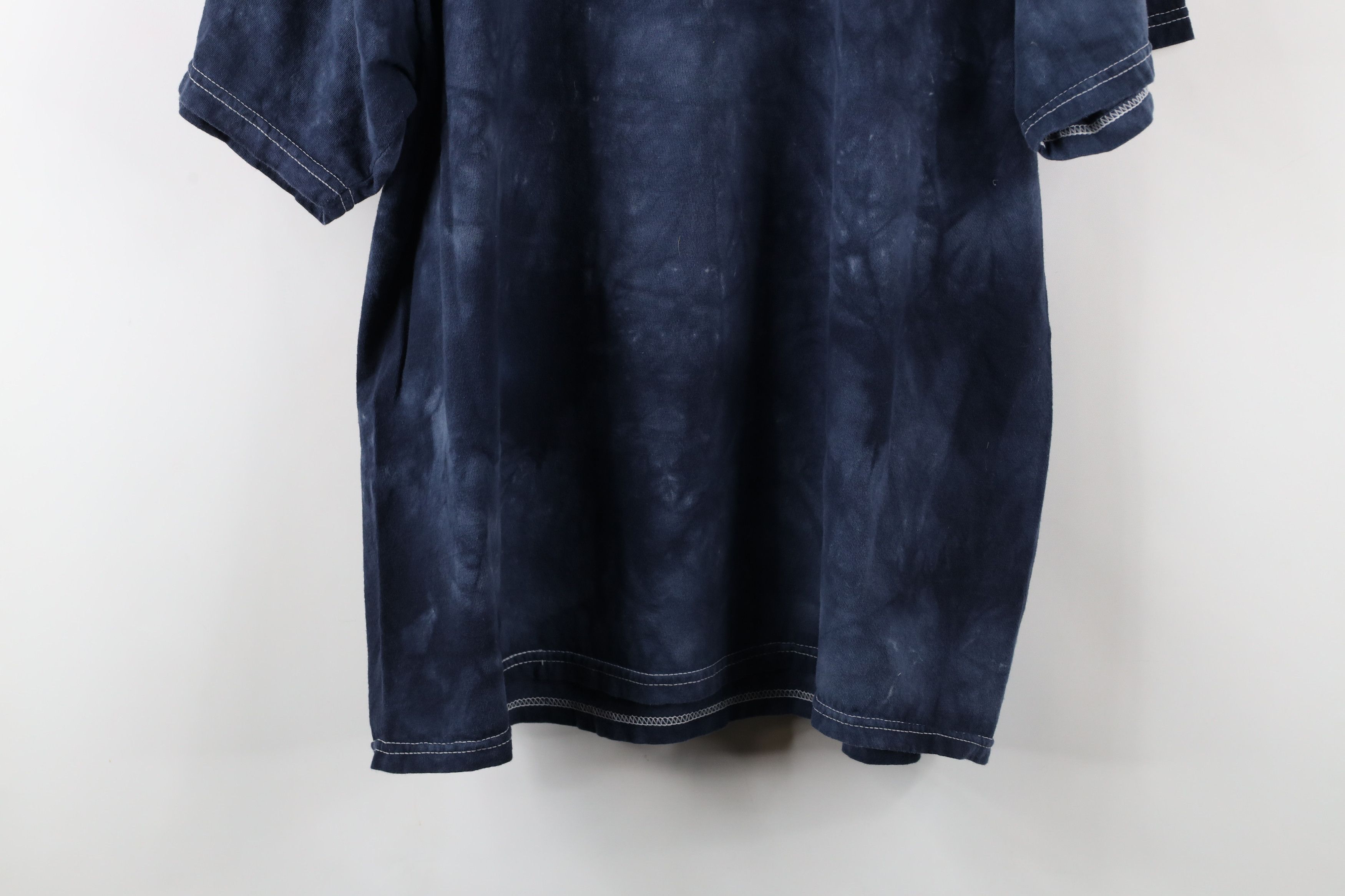 Vintage Vintage Y2K Streetwear Acid Wash Nature Wolf T-Shirt Blue Size US XXL / EU 58 / 5 - 10 Thumbnail