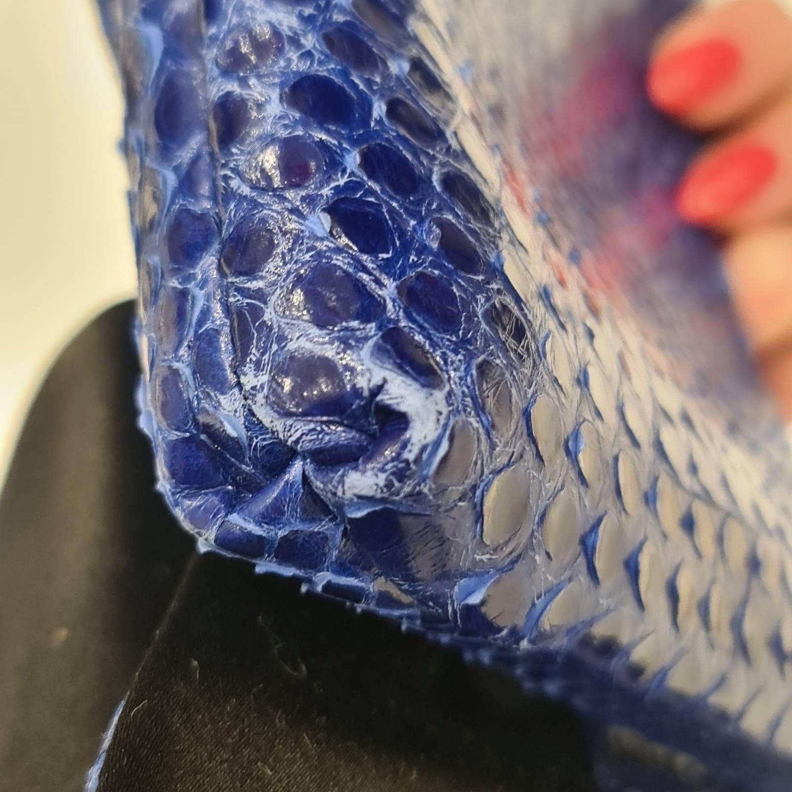 Valentino Valentino Garavani Blue Snakeskin Clutch Bow Bag Size ONE SIZE - 5 Thumbnail
