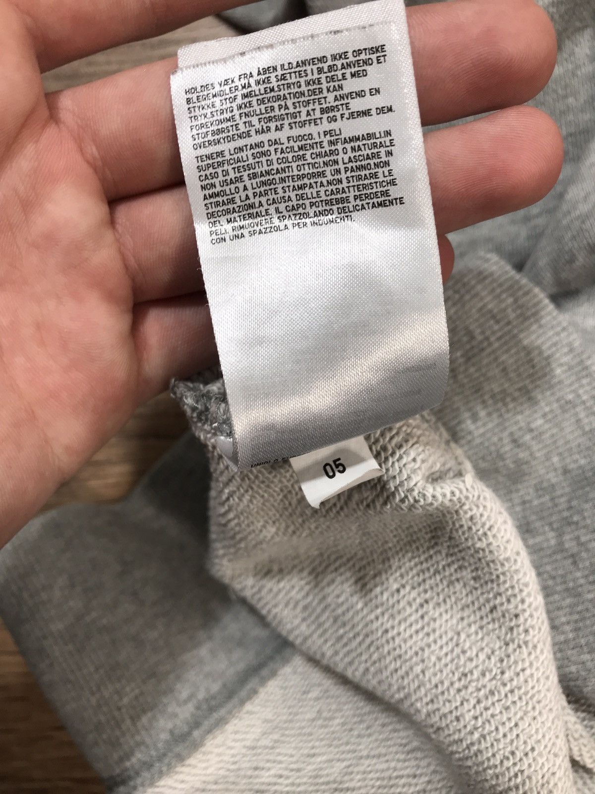 Uniqlo UT Graphic Keith Haring sweatshirt