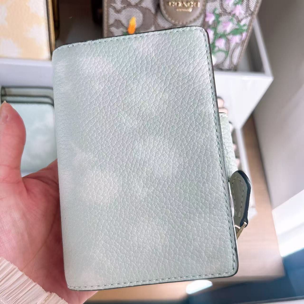 Coach Medium Corner Zip Wallet In Pretty Signature Canvas CEC31 Size ONE SIZE - 2 Thumbnail