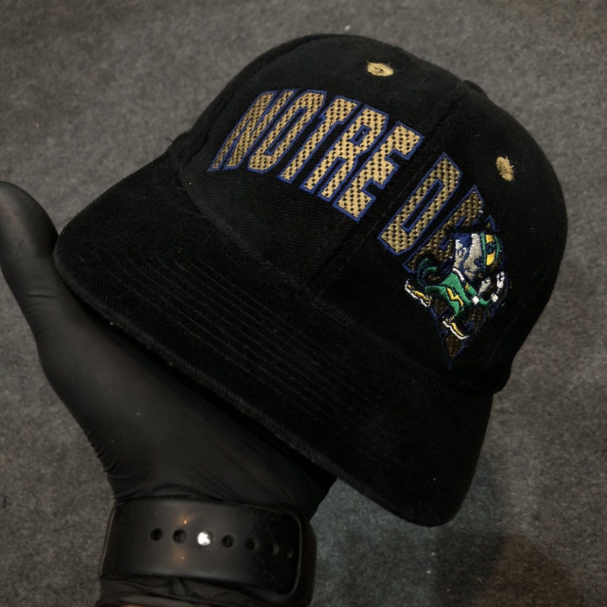 NCAA × Vintage Vintage Notre Dame Fighting Irish Size ONE SIZE - 2 Thumbnail