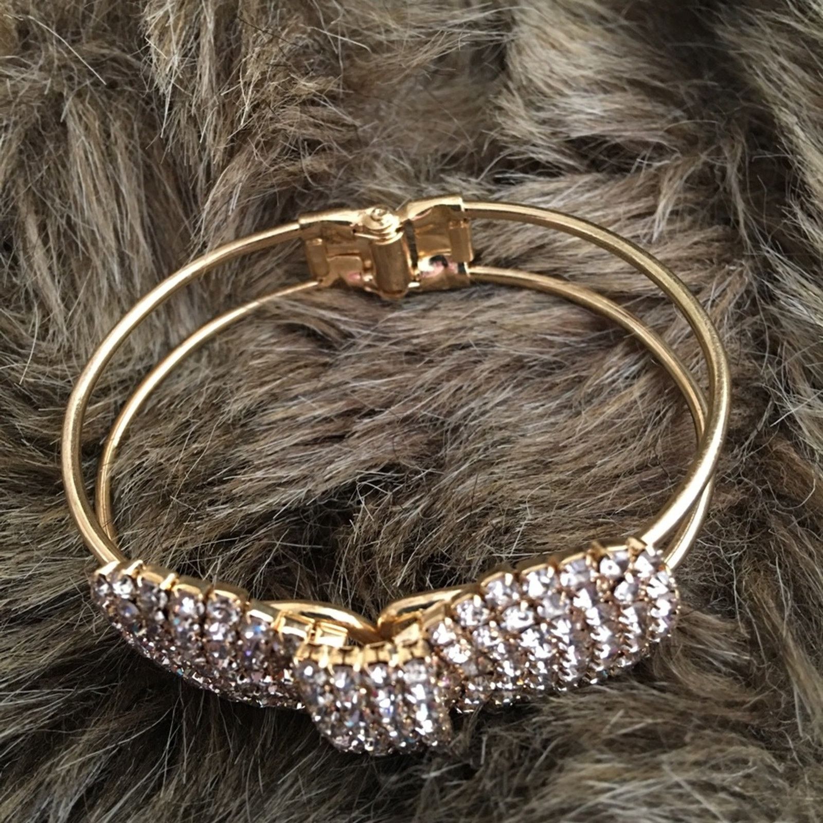 Jewelry Rhinestone “bow” gold tone cuff bracelet Size ONE SIZE - 5 Thumbnail