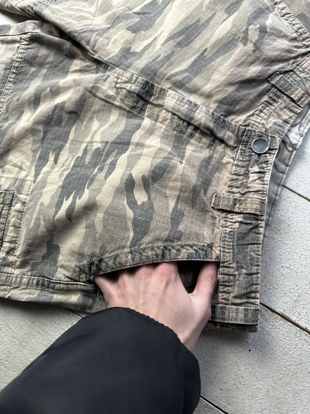 Billabong 🚨RARE BILLABONG BIG LOGO CARGO SHORTS Y2K SURF VINTAGE Size US 36 / EU 52 - 7 Thumbnail