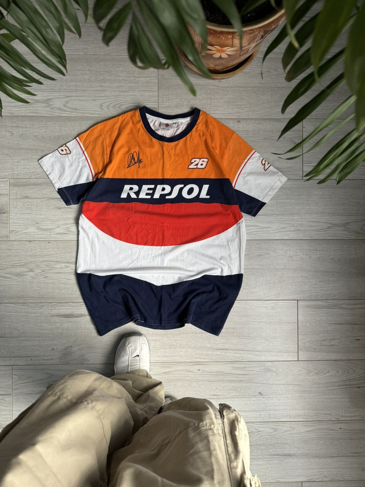 Formula 1 × Vintage Vintage Repsol #26 Pedrosa T-Shirt Size US XL / EU 56 / 4 - 1 Thumbnail