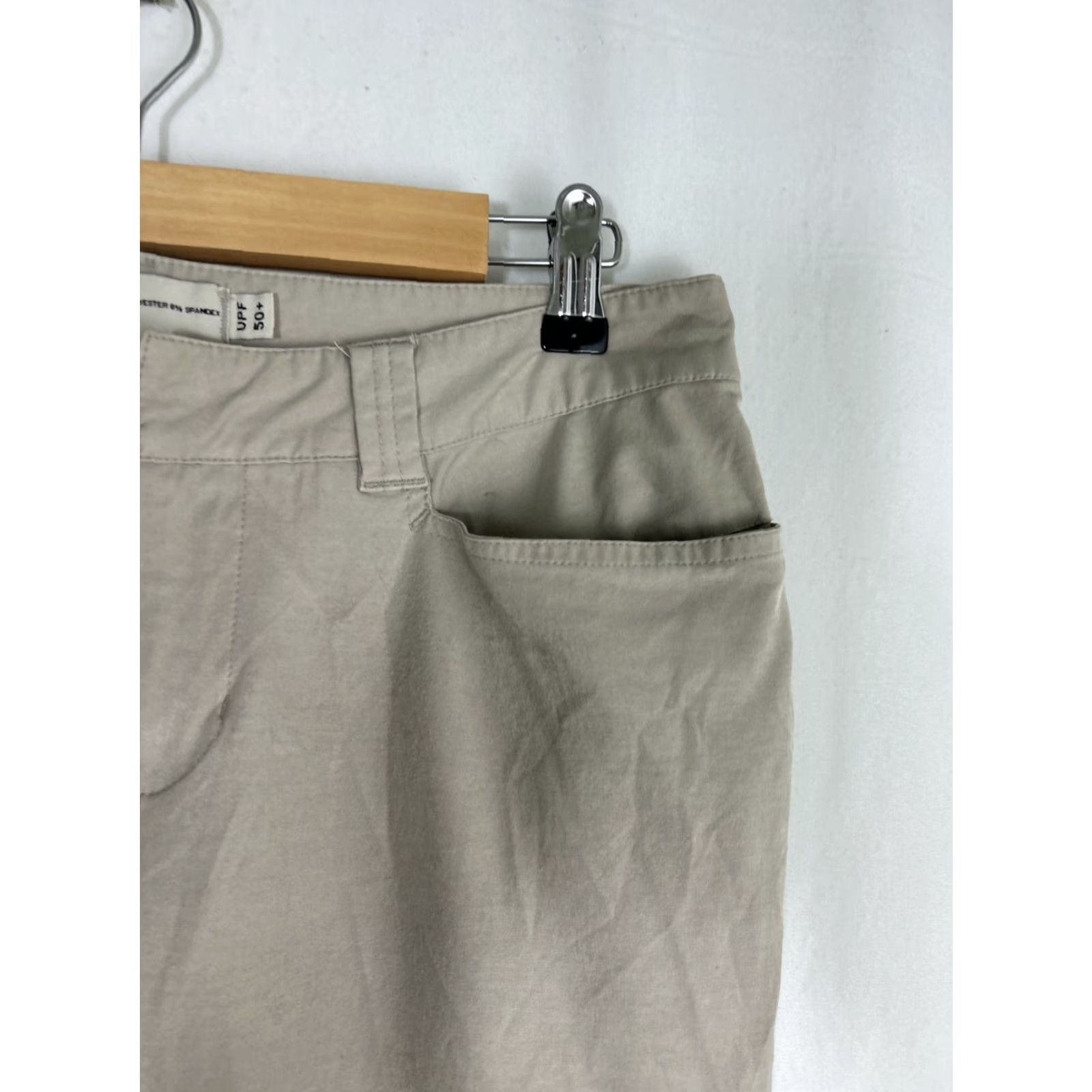 Vintage REI Womens Pants Cargo Beige 4 Petite UPF 50+ Cotton Blend Pants 31x28 Women Beige Cargo UPF50+ 31x28 Petite 4 Size 27" / US 4 / IT 40 - 5 Thumbnail