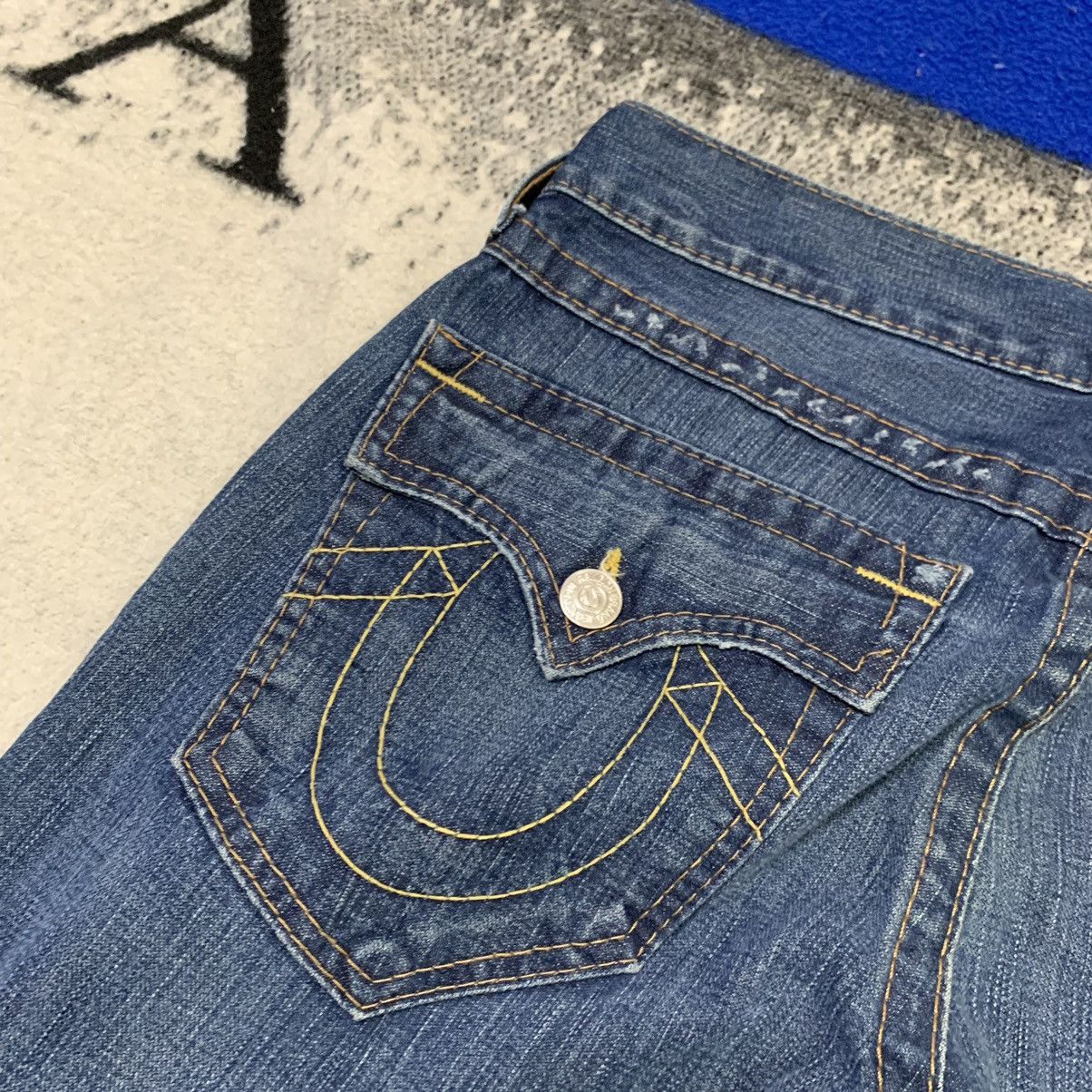 True Religion True Religion Section Joey Leather Distressed Bootcut Jeans Size US 31 - 13 Thumbnail