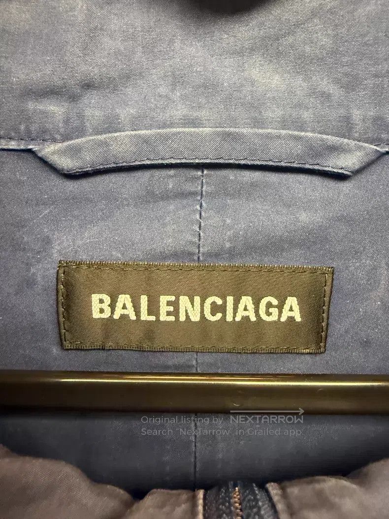 Balenciaga Balenciaga Blue and White Embroidered Logo Patchwork Windb Size US M / EU 48-50 / 2 - 3 Thumbnail