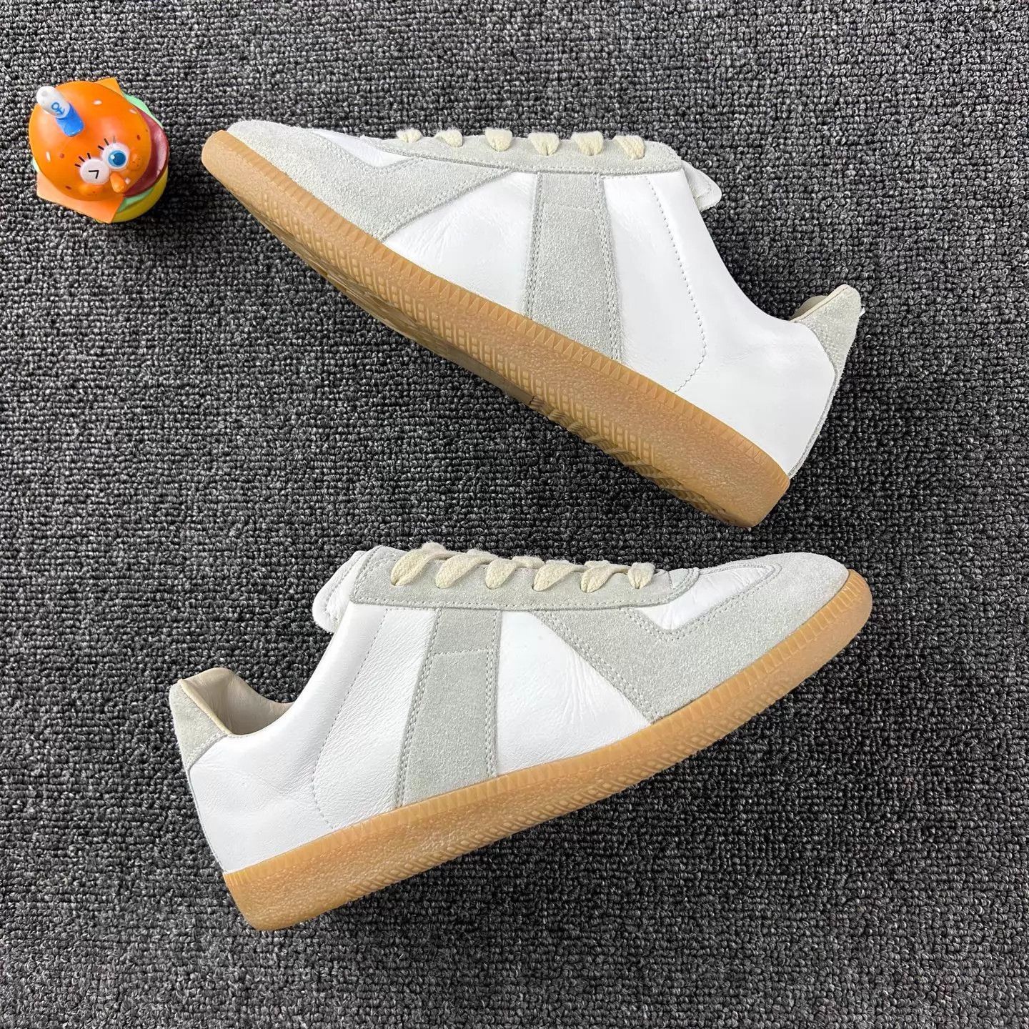 Maison Margiela Maison Margiela gray white Deuxième trainer 36 Size US 5.5 / IT 35.5 - 4 Thumbnail