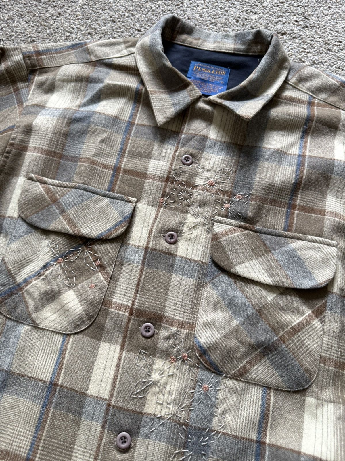 Pendleton Pendleton Wool Plaid Shirt L Earth Tone Embroidered Flannel Size US L / EU 52-54 / 3 - 2 Thumbnail