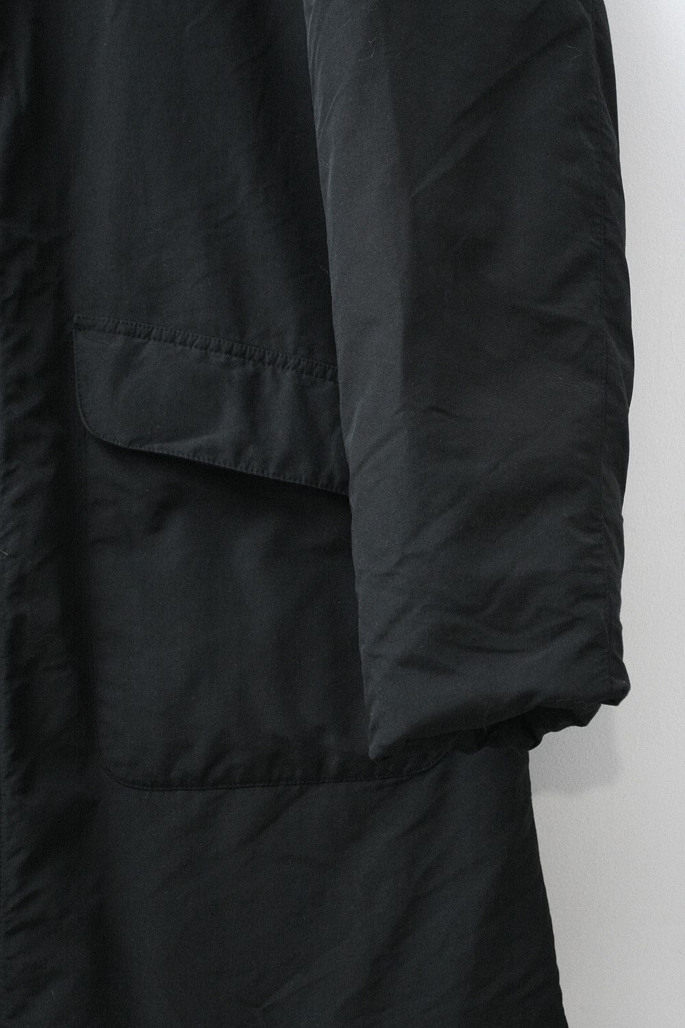 Armani Vintage Armani Jeans Down Puffer Parka Coat Black Jacket Size US L / EU 52-54 / 3 - 2 Thumbnail
