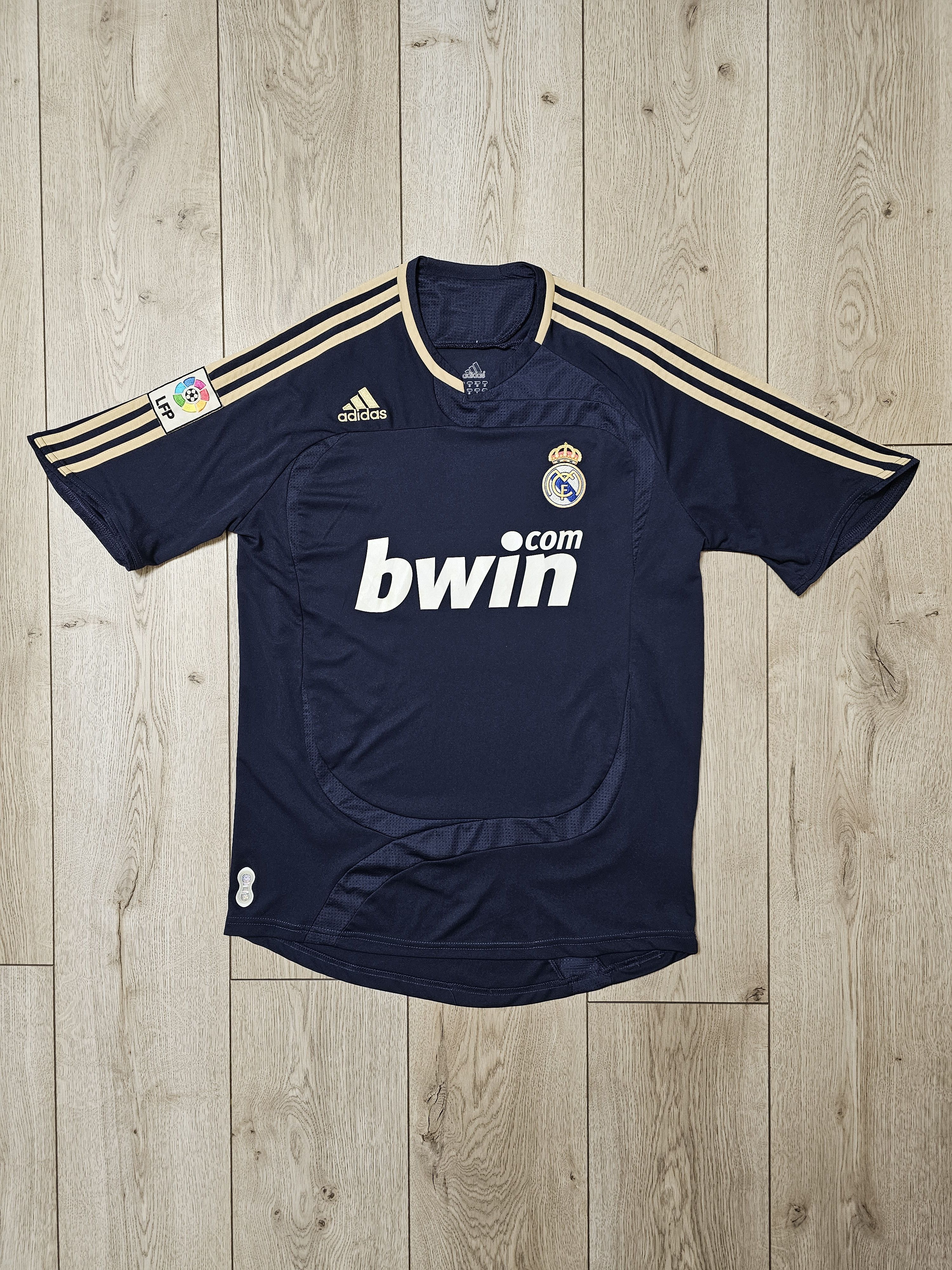 Adidas REAL MADRID 2007 2008 AWAY FOOTBALL SOCCER JERSEY VINTAGE Size US M / EU 48-50 / 2 - 1 Thumbnail