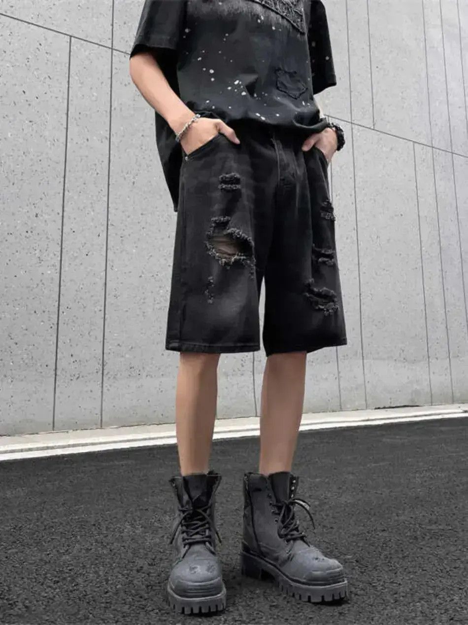 Japanese Brand Loose and versatile casual distressed denim shorts Size US 32 / EU 48 - 3 Thumbnail