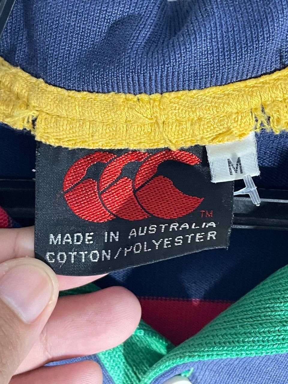 Canterbury of New Zealand Vintage 90s canterbury australia rugby team shirt size M Size US M / EU 48-50 / 2 - 7 Thumbnail