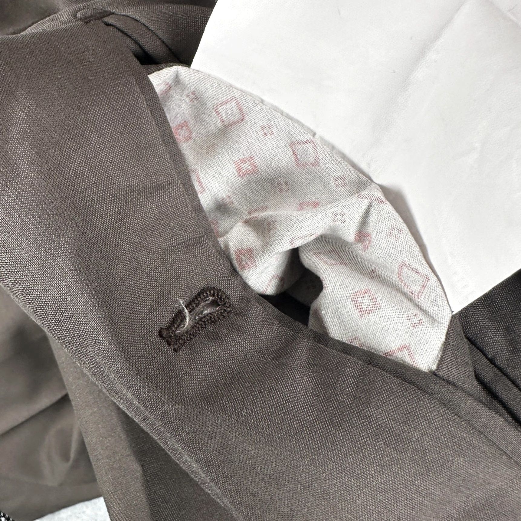 Vintage Belvest Dress Pants Mens 36x29 Brown Wool Flat Front Suit Trousers Made Italy Dress Pants Mens 36 Brown Wool Flat Front Suit Trousers Made Italy Size 36R - 7 Thumbnail
