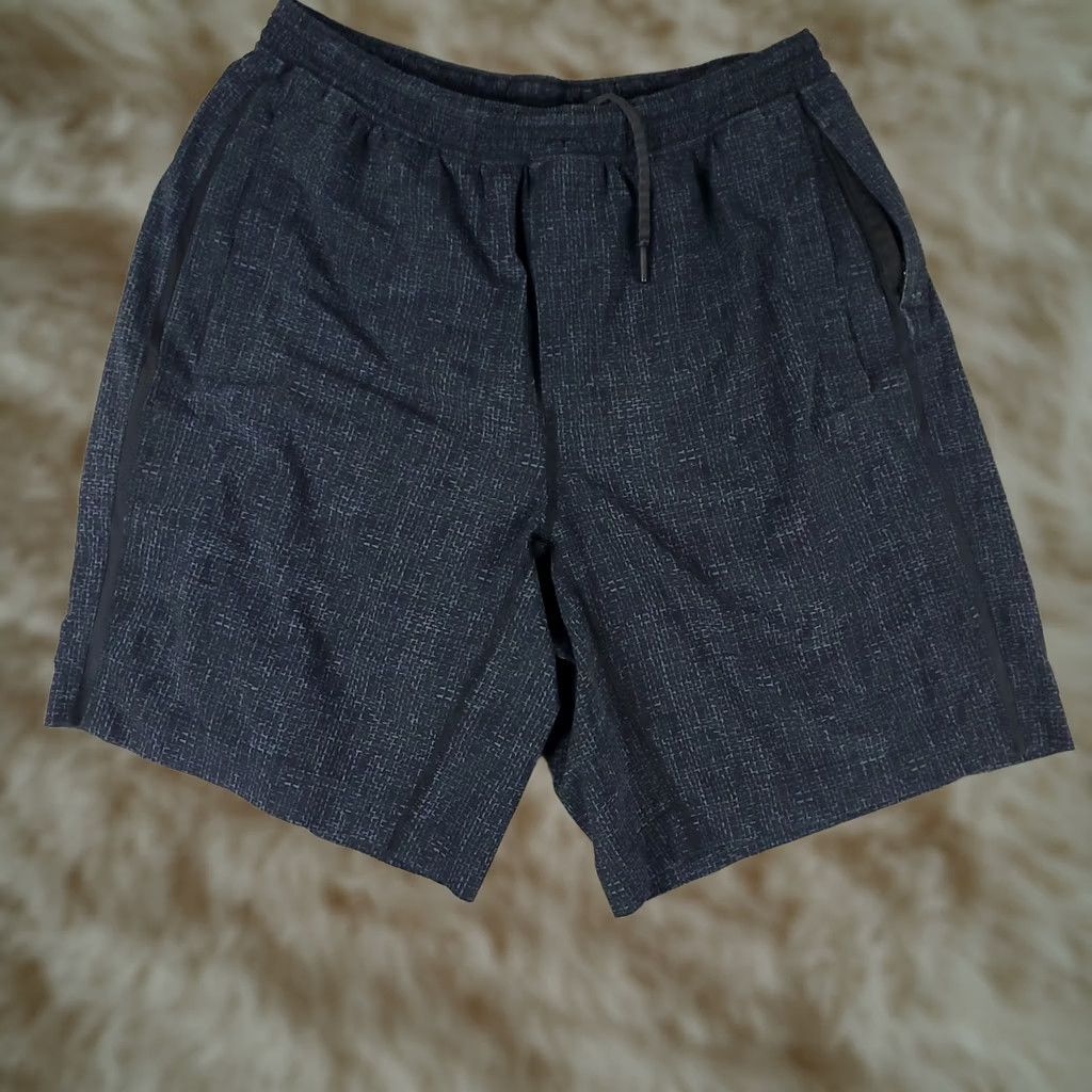 Lululemon Lululemon Shorts Mens M Blue Pace Breaker Lined Lace Drawstring Stretch Elastic Pockets Athletic Activewear Casual Short - Navy/Blue 90s? Size US 31 - 1 Thumbnail