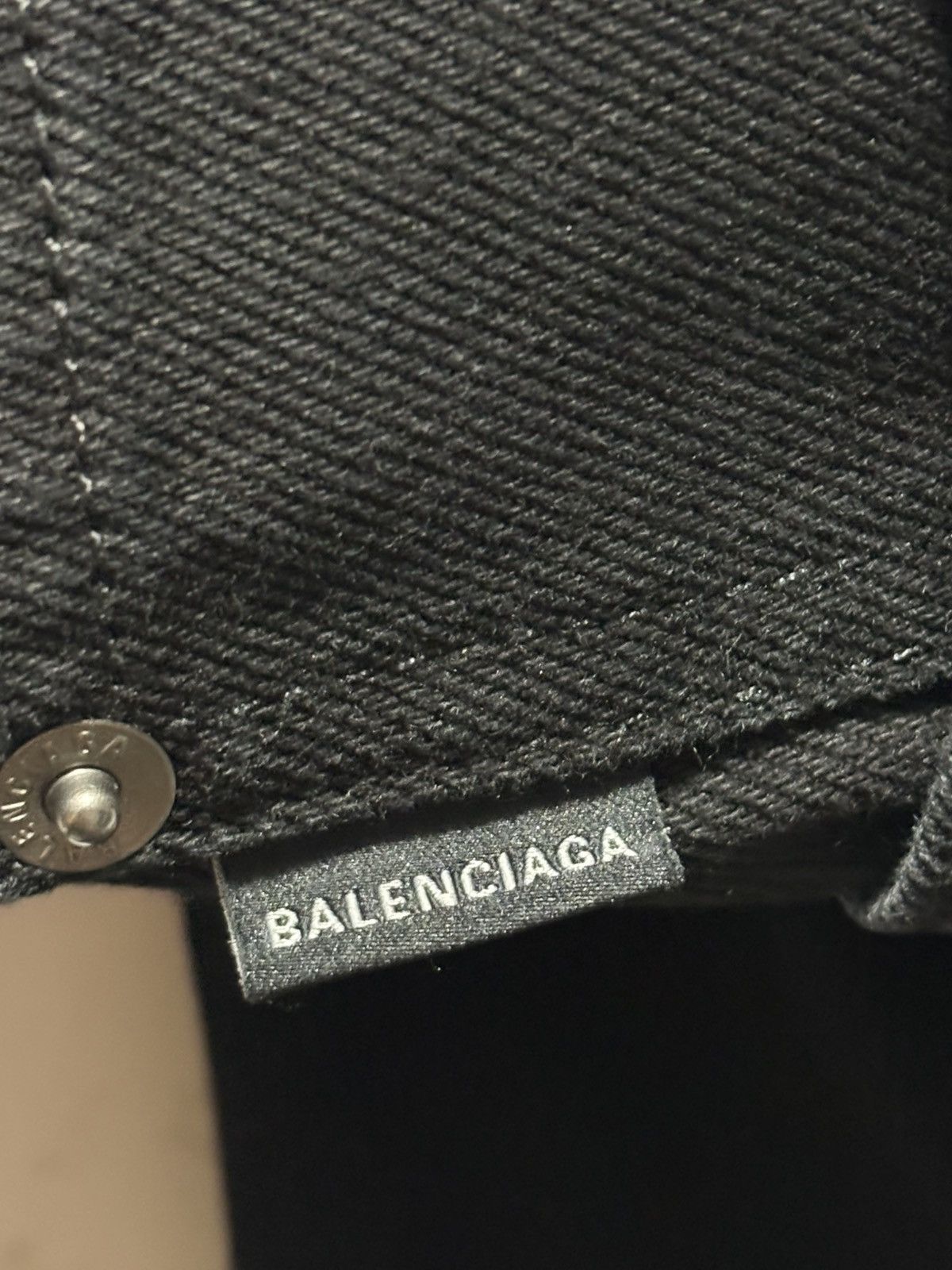 Balenciaga BALENCIAGA HIGH WAISTED STRAIGHT LEG JEANS Size 26" / US 2 / IT 38 - 8 Thumbnail