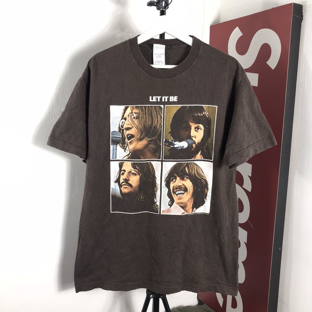 image of Band Tees Vintage The Beatles 90's “A Hard Days Night” Cover Album in Brown, Men's (Size Large)