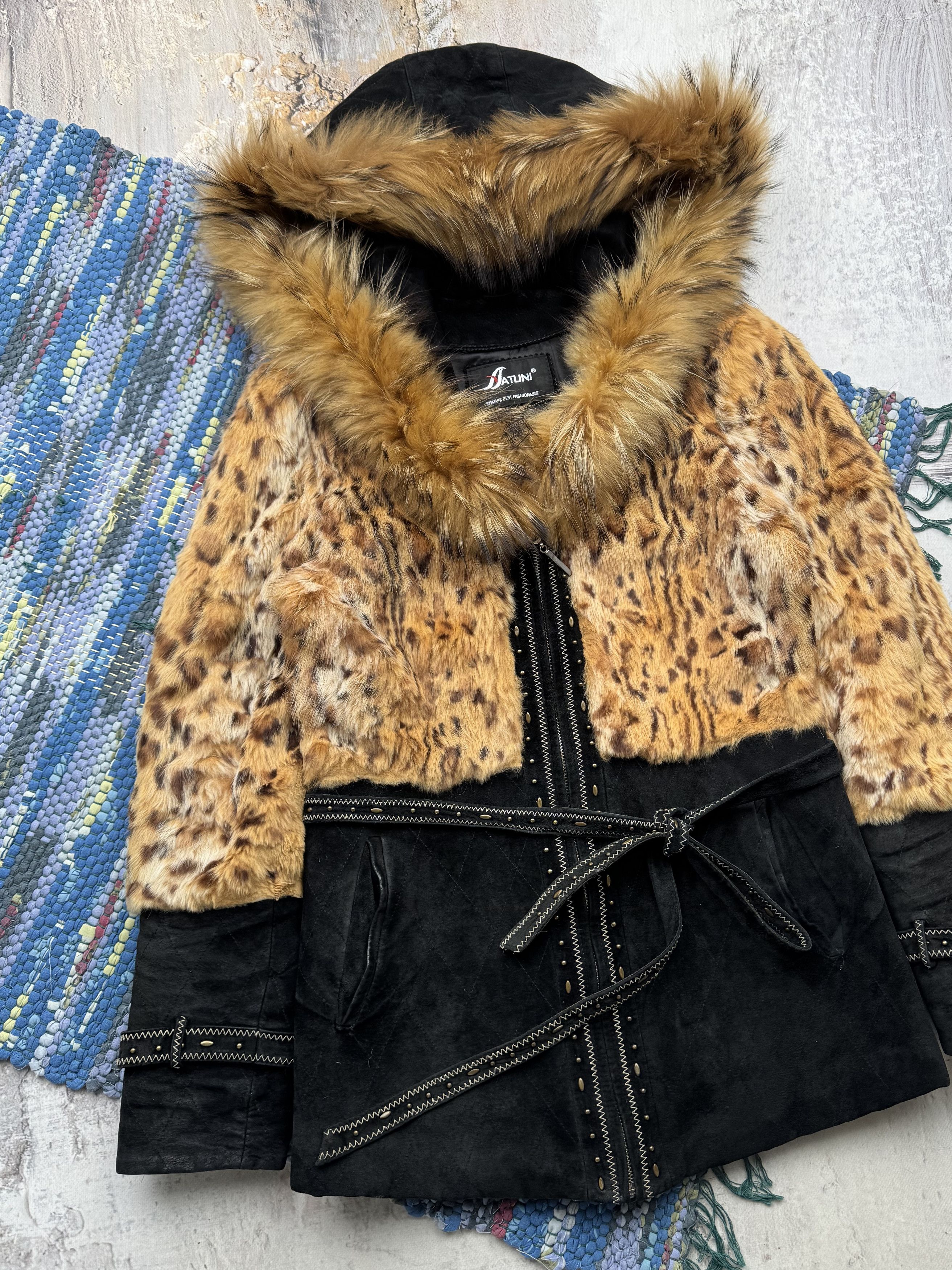 Vintage Vintage Real Fur/Suede Hooded Coat With Belted A238D15 Size M / US 6-8 / IT 42-44 - 2 Thumbnail