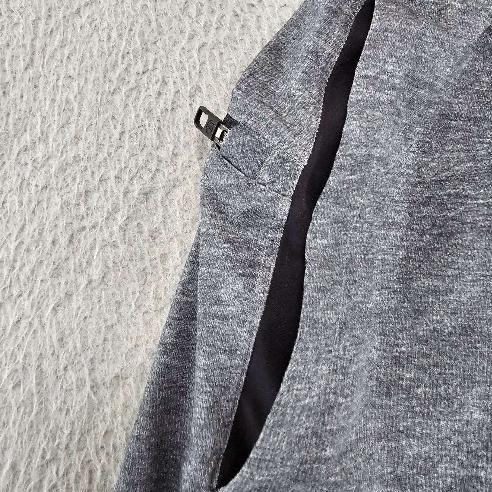 Lululemon Lululemon Shorts Adult Medium Gray Gym T.H.E Short Linerless Athletic Gym Men Size US 29 - 3 Thumbnail