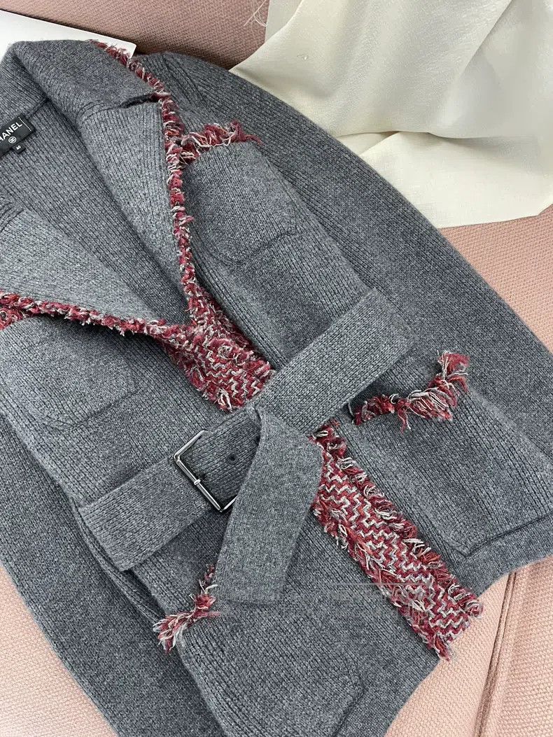 Chanel Chanel Gray coco letter printed tweed stitching lace-on ca Size S / US 4 / IT 40 - 2 Thumbnail