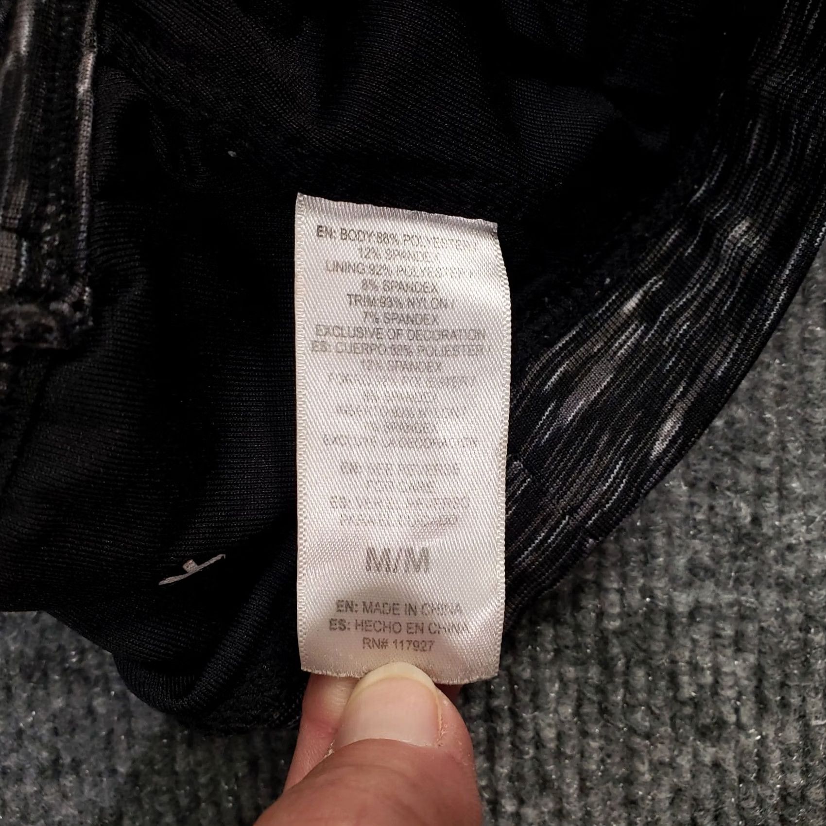 Reebok Reebok Sports Bra Womens M Black Lined Racerback Gym Workout Sportswear Size ONE SIZE - 4 Thumbnail